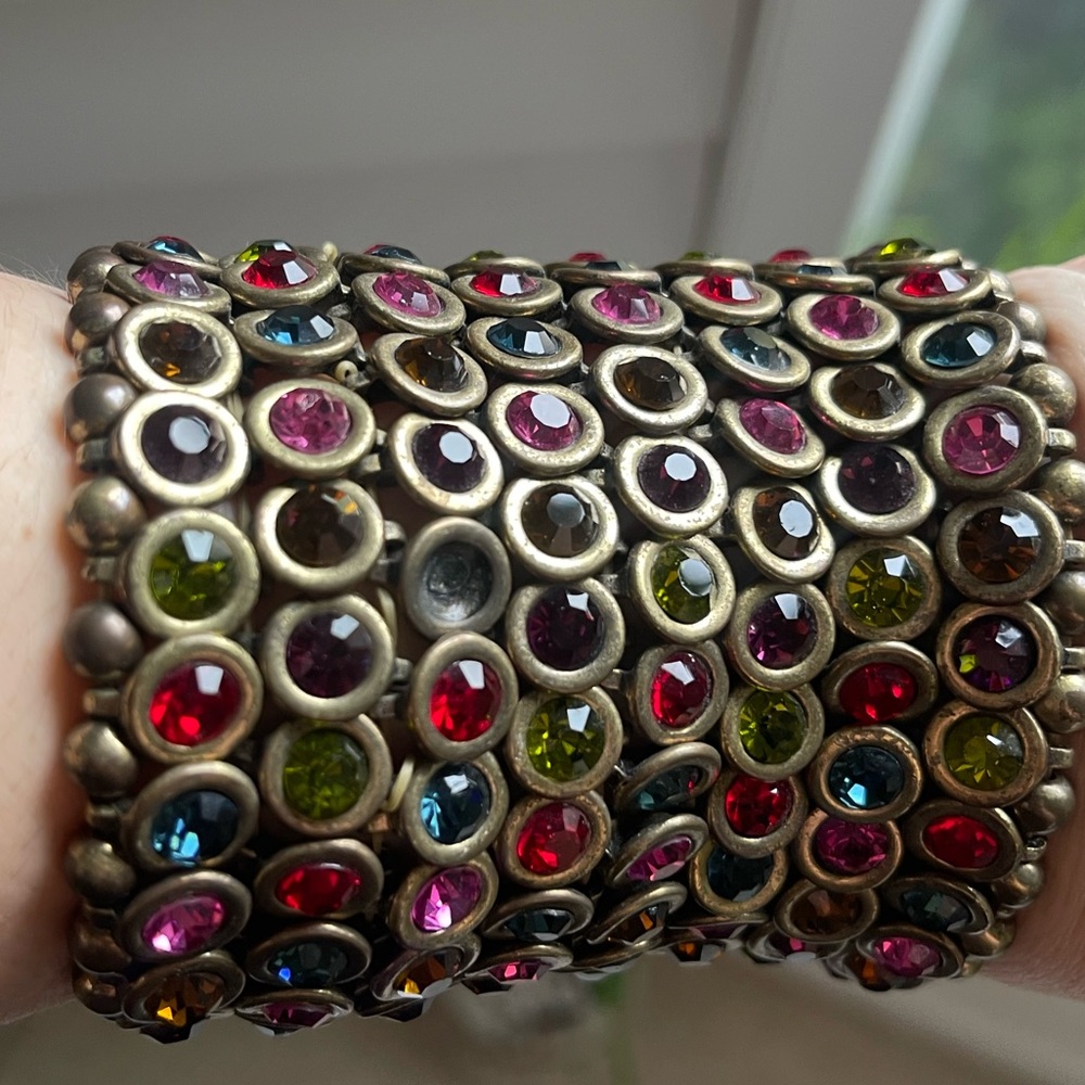 Stunning Statement Bracelet - image 3